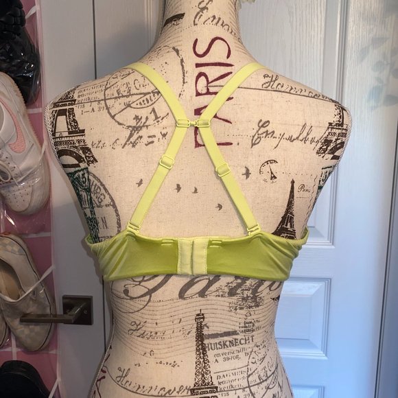 Le Senza body kiss plunge pushup bra - Picture 3 of 6